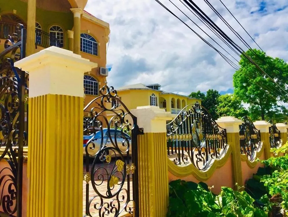 Guest house Eagle'S Nest Hotel Montego Bay