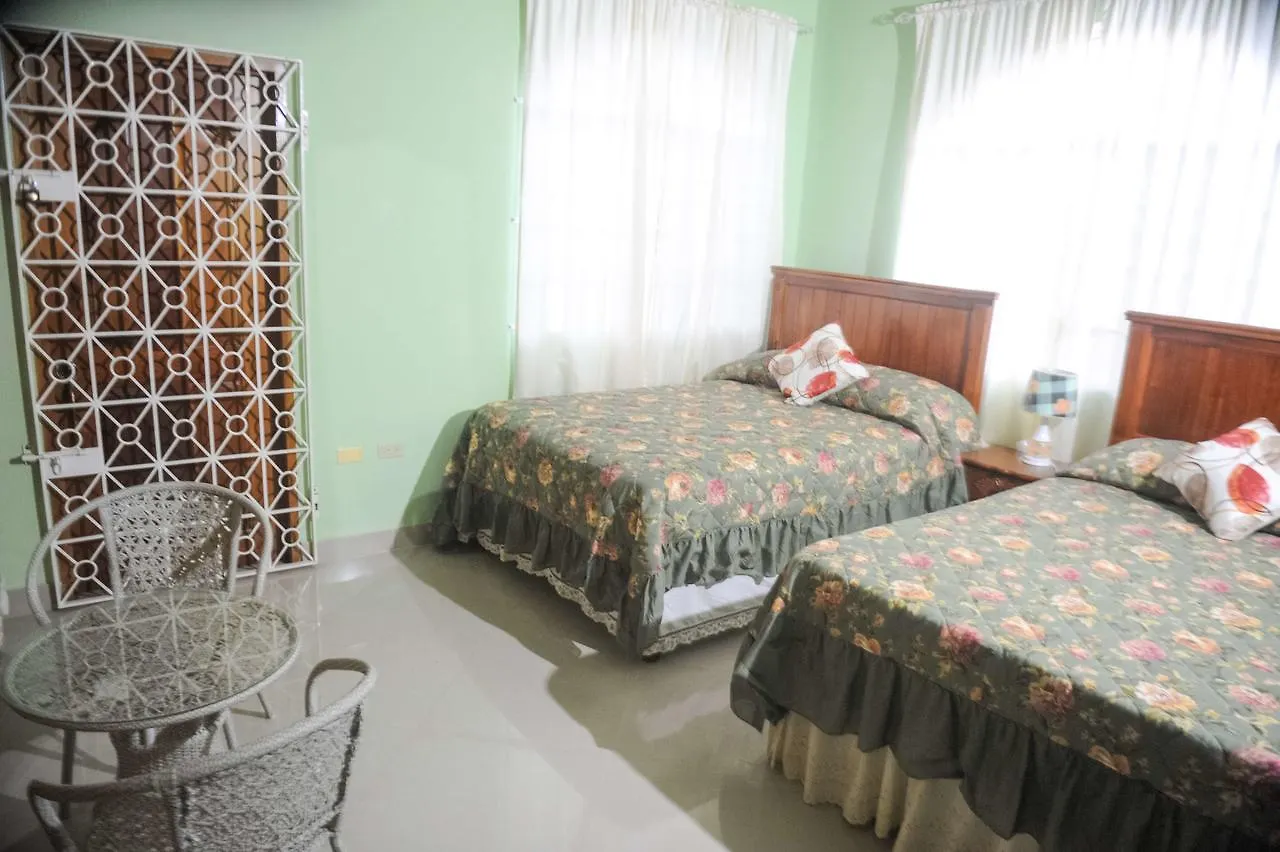 Eagle'S Nest Hotel Montego Bay